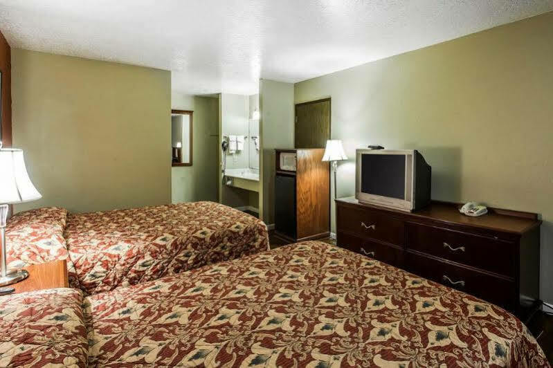 Americas Best Value Inn Kelso Extérieur photo